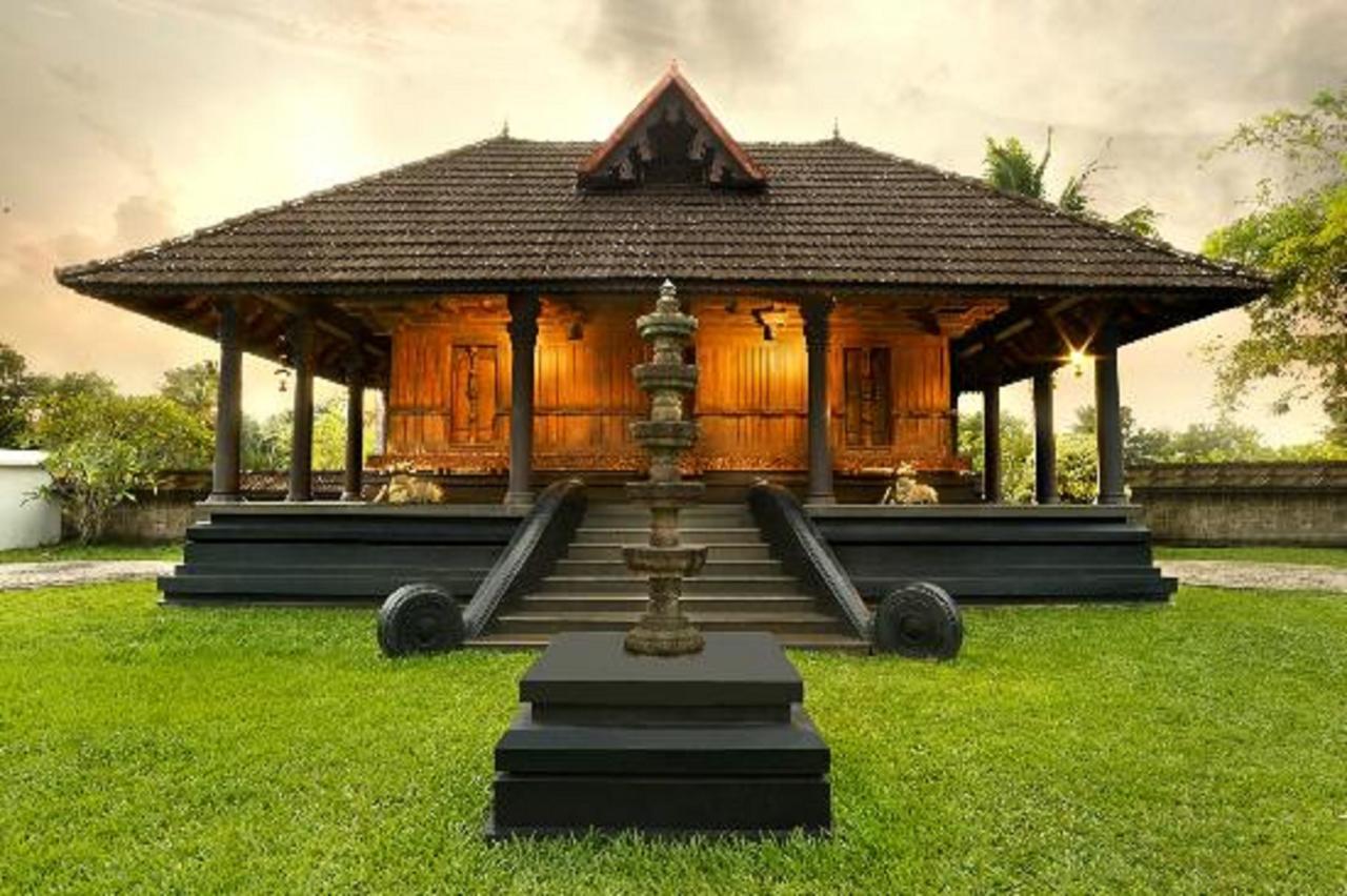 Treebo Tryst Travancore Palace Cherthala Alappuzha Eksteriør billede